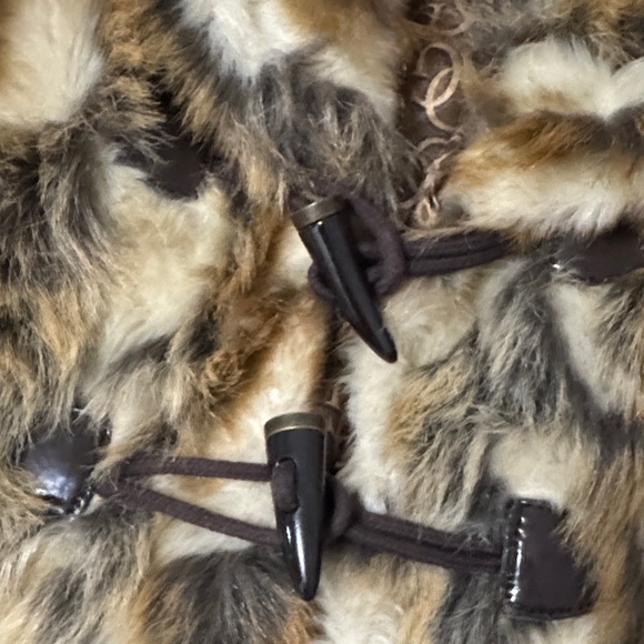 Guess Brown and Cream Faux Fur Vest - Picture 4 of 7